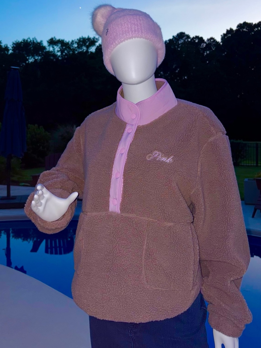 PINK Victoria's Secret - Pullover Teddy Brown Sherpa with Pink Trim - Picture 3 of 9